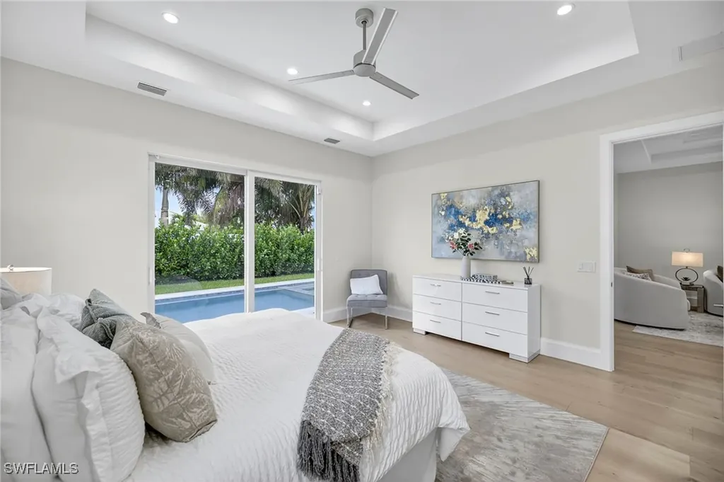 664 100th Avenue N Naples FL 34108
