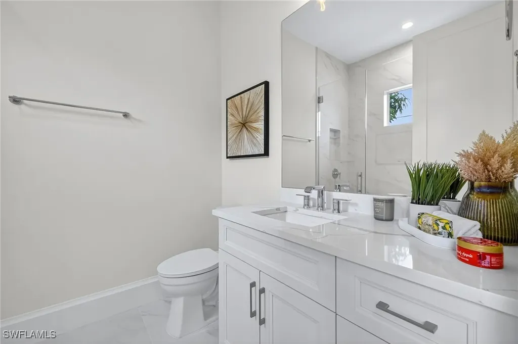 664 100th Avenue N Naples FL 34108