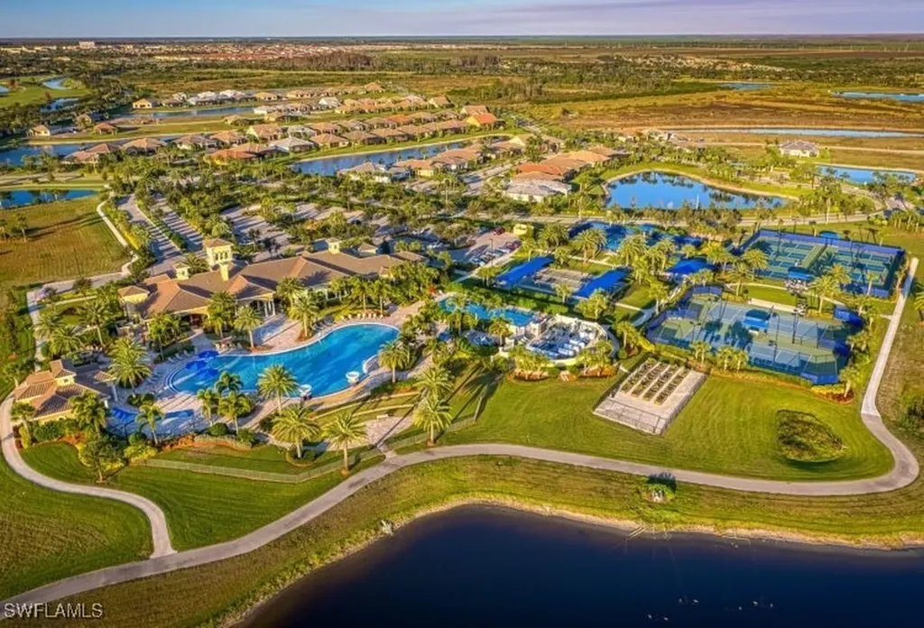 5377 Brin Way Ave Maria FL 34142