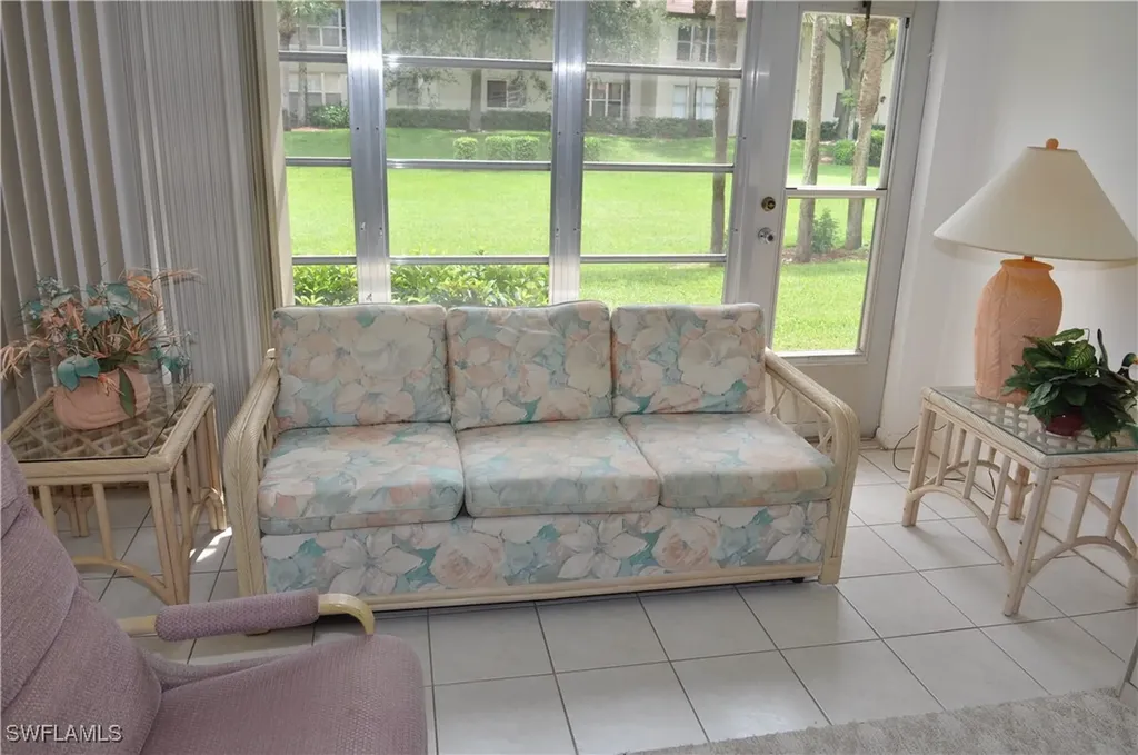 4110 Looking Glass Lane Naples FL 34112