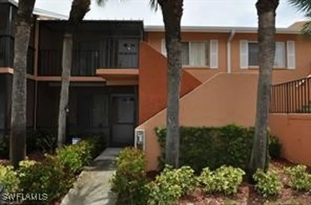 4110 Looking Glass Lane Naples FL 34112