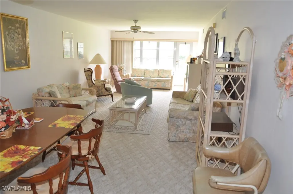 4110 Looking Glass Lane Naples FL 34112