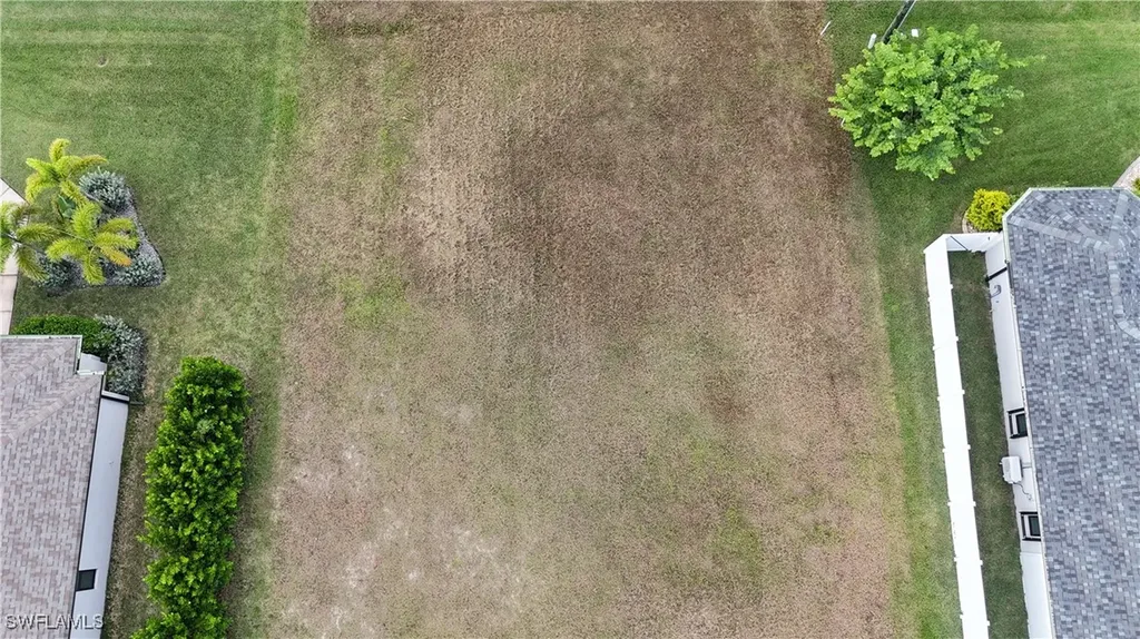 1429 SE 4th Place Cape Coral FL 33990