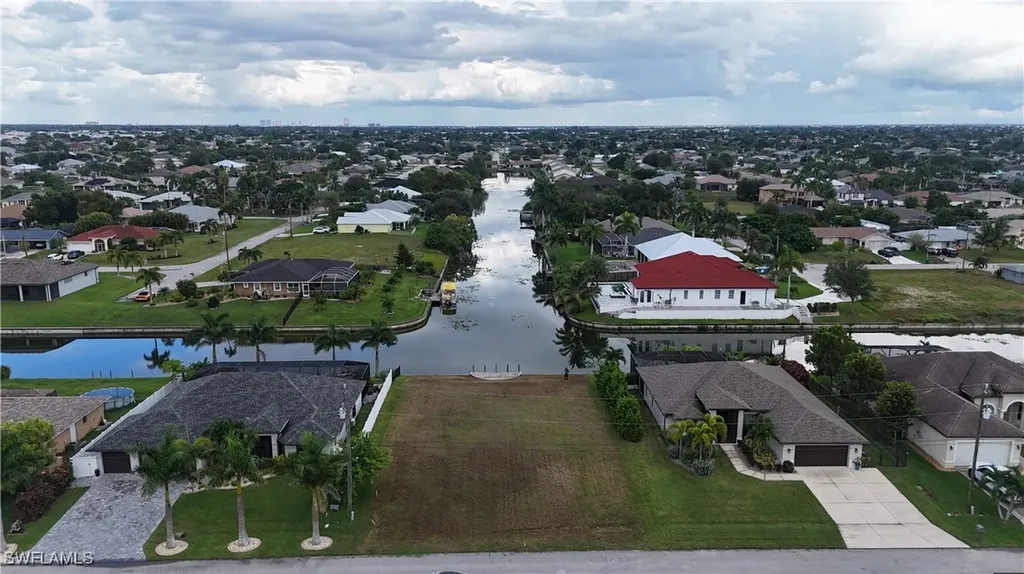 1429 SE 4th Place Cape Coral FL 33990