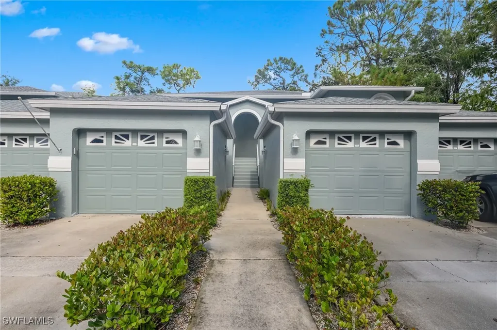 935 New Waterford Drive Naples FL 34104