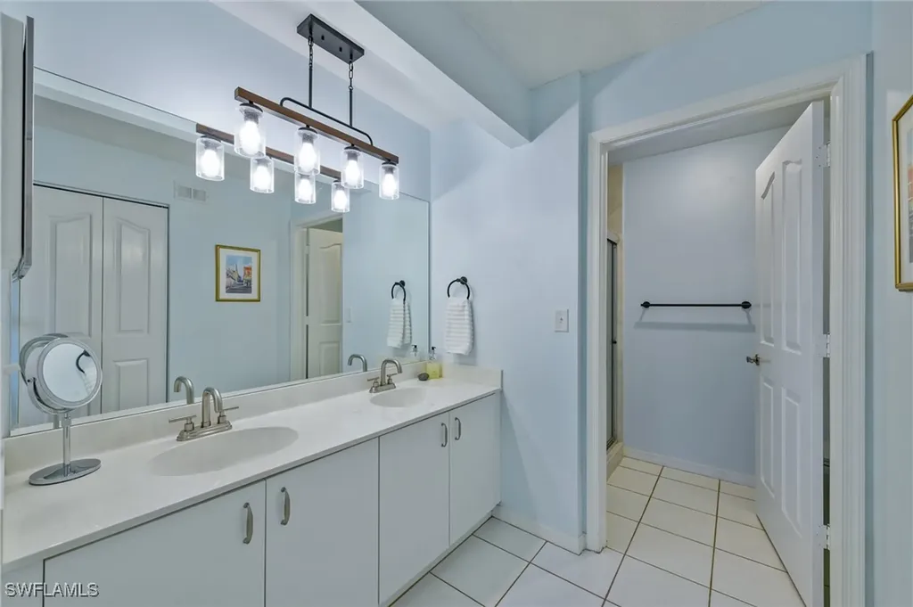 935 New Waterford Drive Naples FL 34104
