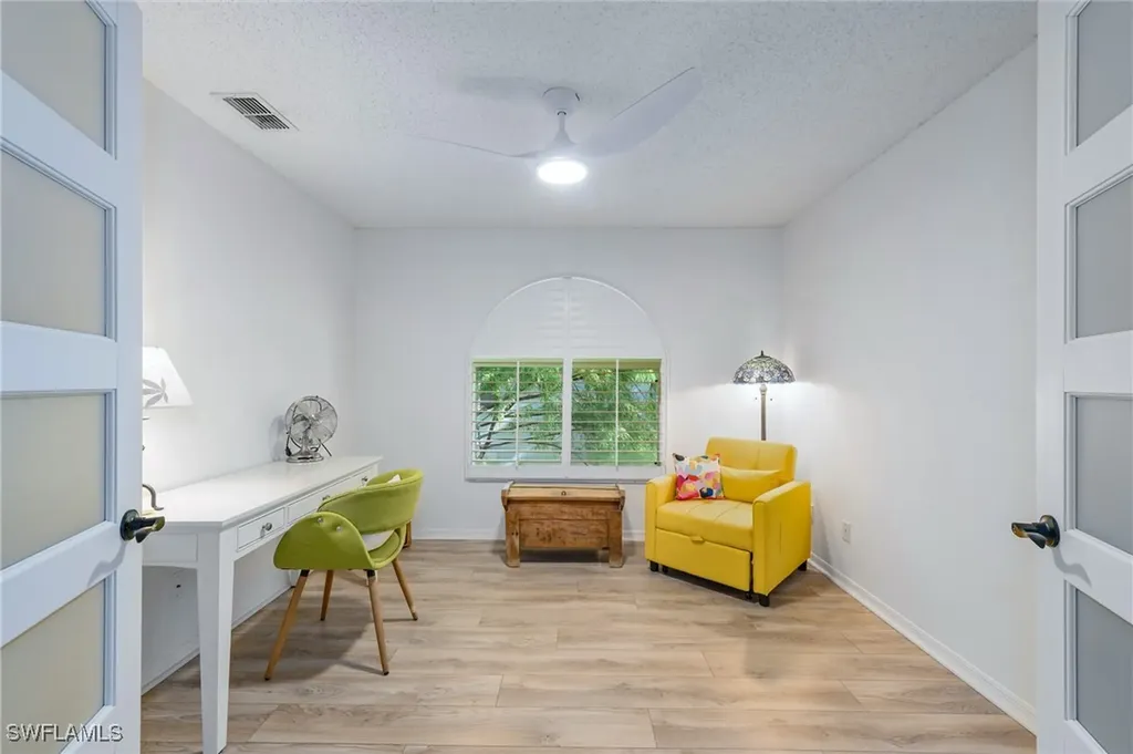 935 New Waterford Drive Naples FL 34104