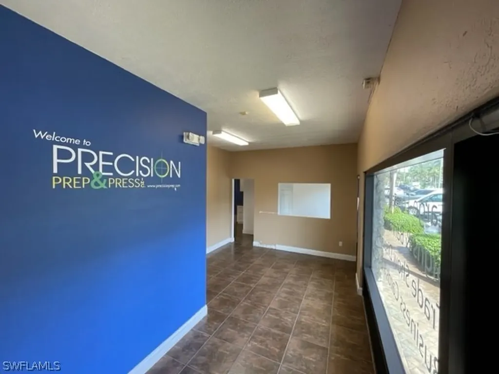 1013 5th Avenue N Naples FL 34102