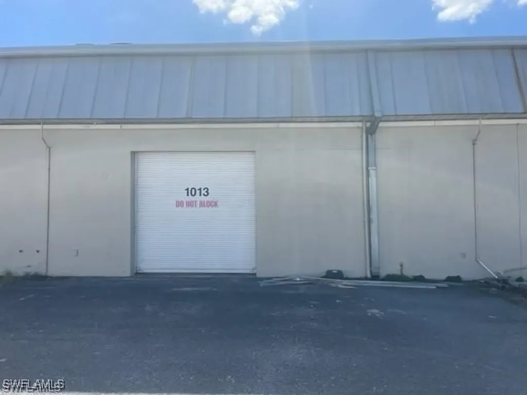 1013 5th Avenue N Naples FL 34102