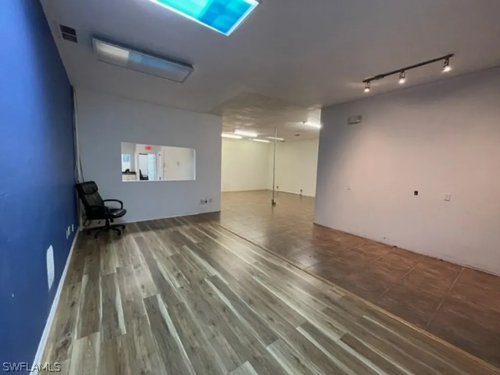1013 5th Avenue N Naples FL 34102