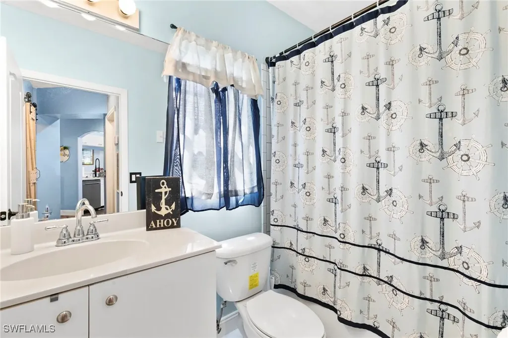 1295 Sweetwater Cove Naples FL 34110