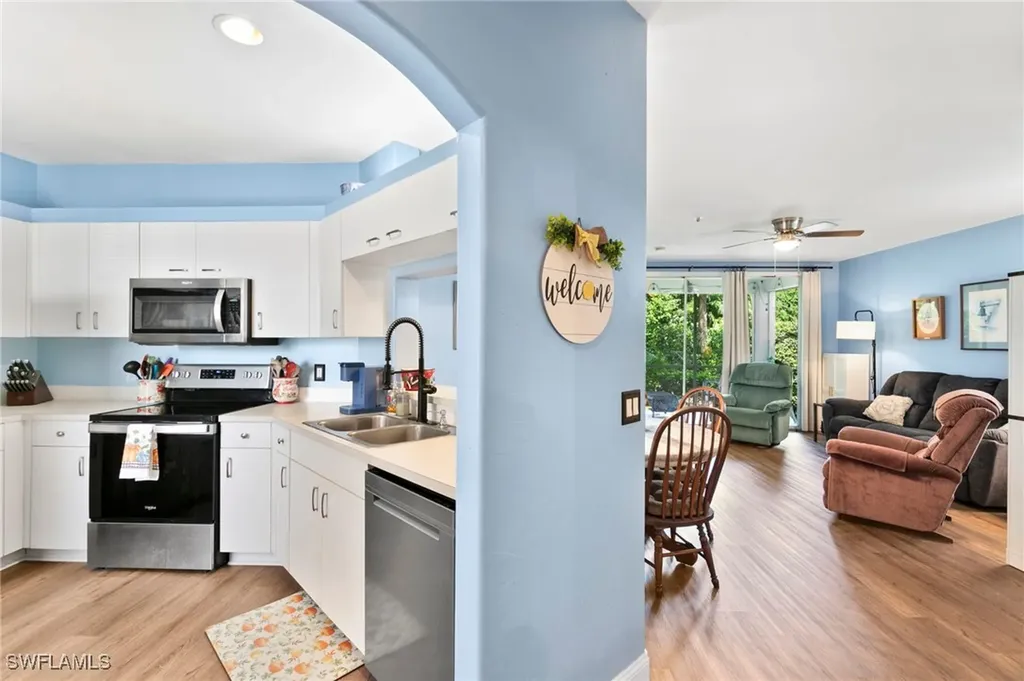 1295 Sweetwater Cove Naples FL 34110