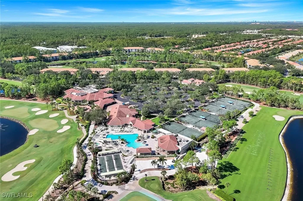 8241 Parkstone Place Naples FL 34120