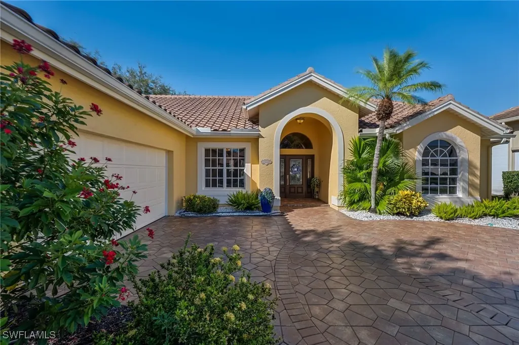 13821 Tonbridge Court Bonita Springs FL 34135