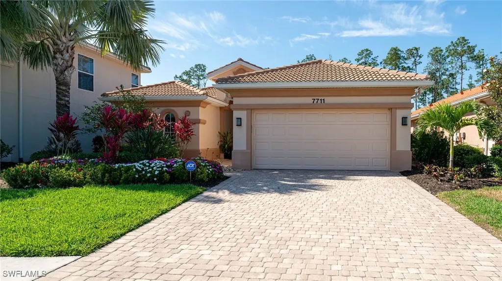 7711 Martino Circle Naples FL 34112