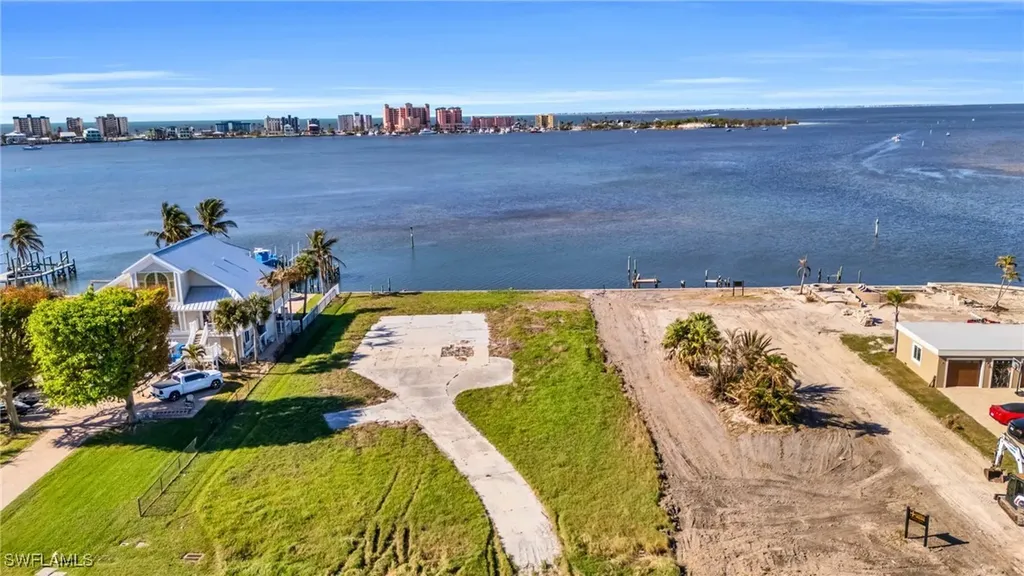 922 San Carlos Drive Fort Myers Beach FL 33931