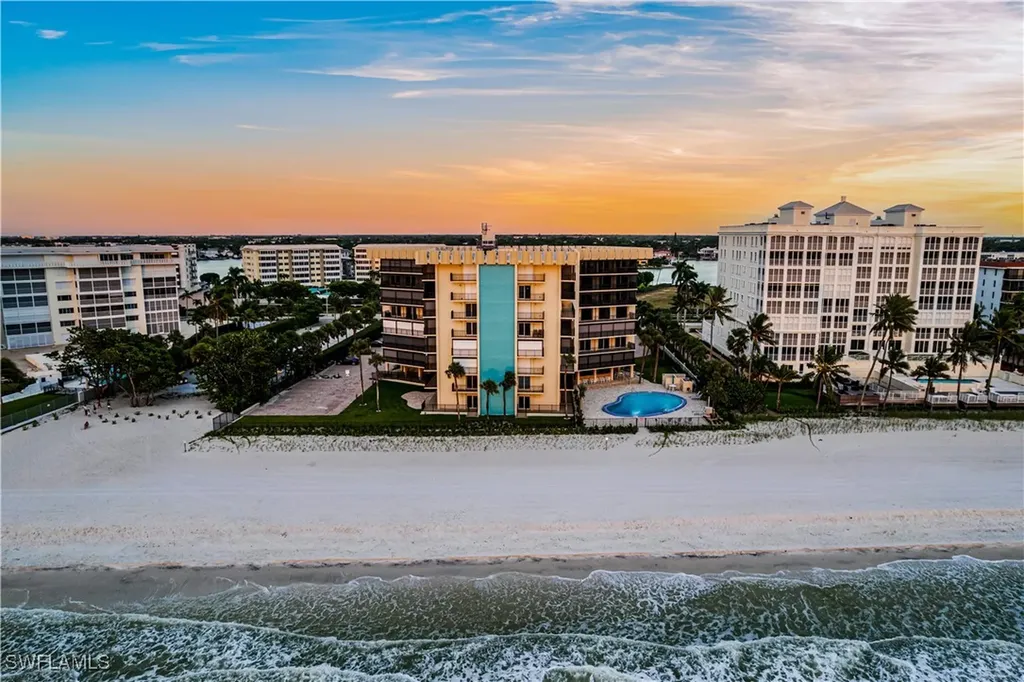 3399 Gulf Shore Boulevard N Naples FL 34103