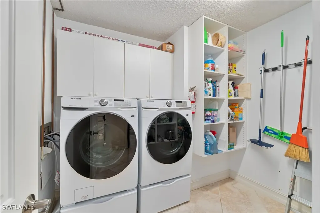 3399 Gulf Shore Boulevard N Naples FL 34103