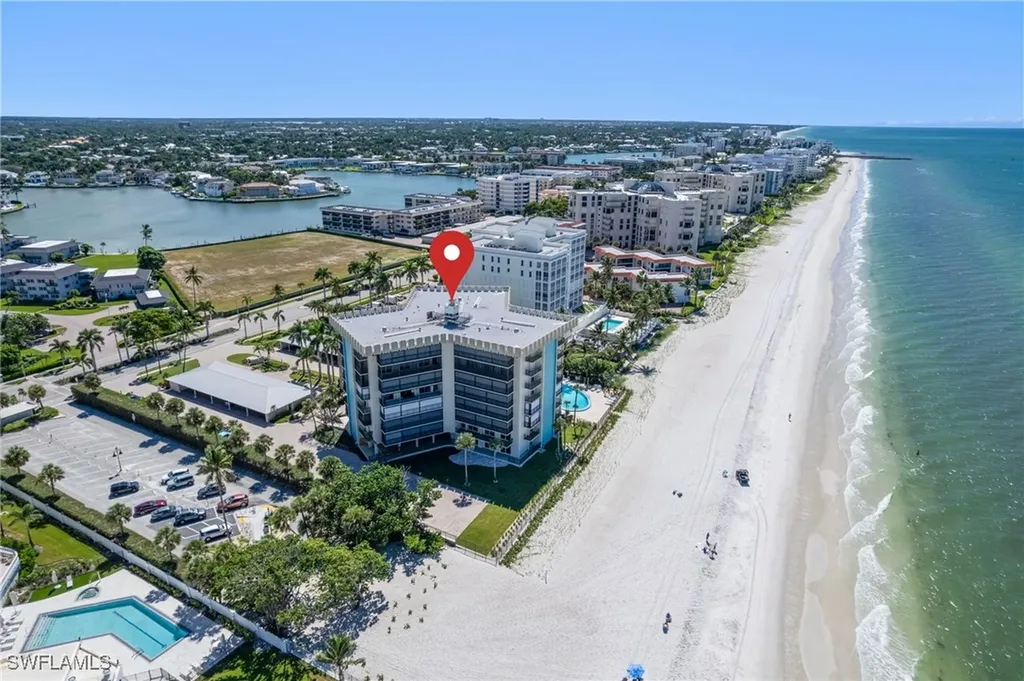 3399 Gulf Shore Boulevard N Naples FL 34103