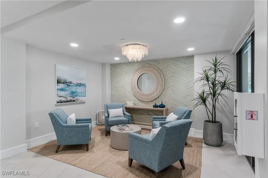 3399 Gulf Shore Boulevard N Naples FL 34103