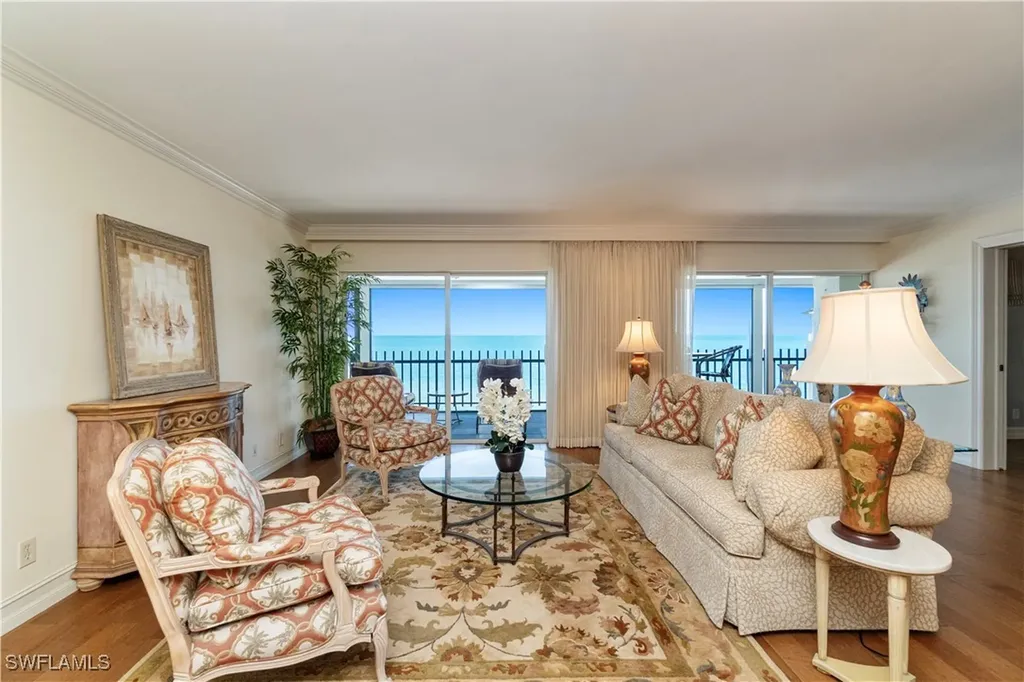 3399 Gulf Shore Boulevard N Naples FL 34103