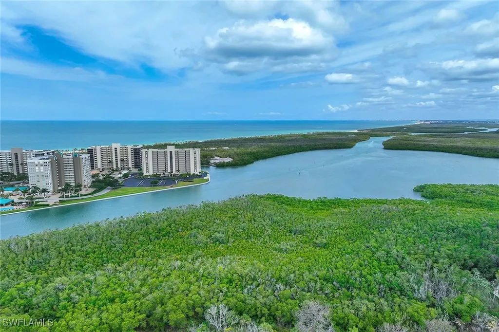 315 Dunes Boulevard Naples FL 34110