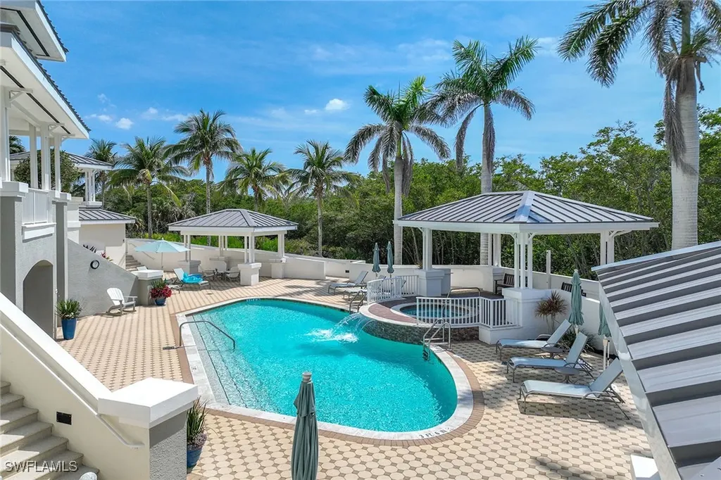 315 Dunes Boulevard Naples FL 34110
