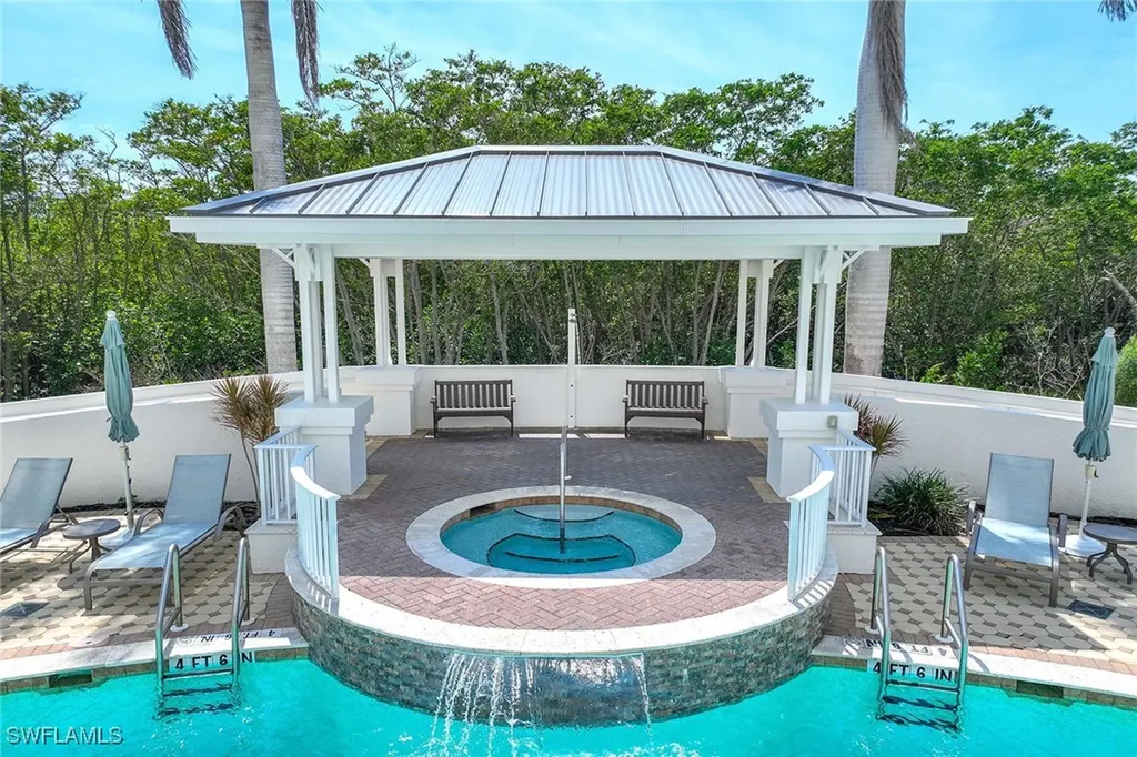 315 Dunes Boulevard Naples FL 34110