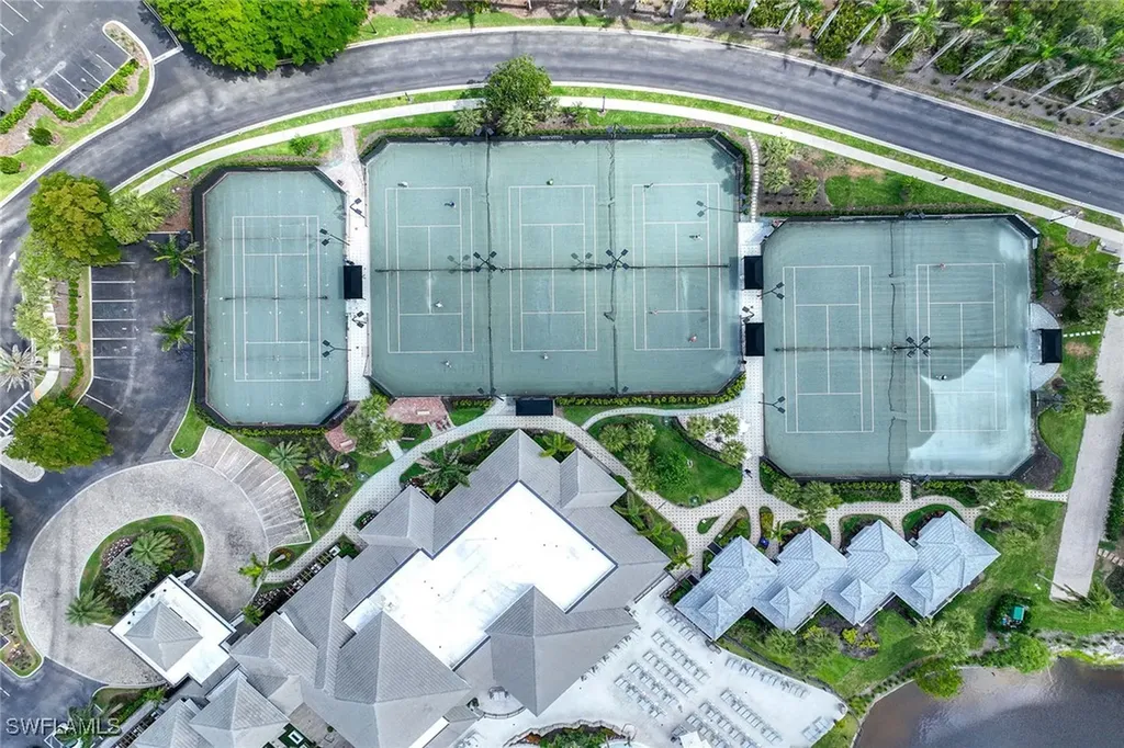 315 Dunes Boulevard Naples FL 34110