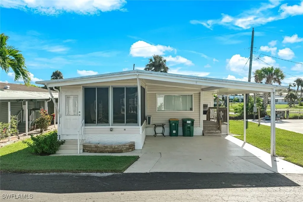 777 Walkerbilt Road Naples FL 34110