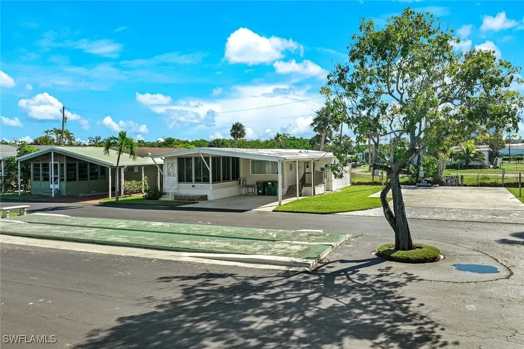 777 Walkerbilt Road Naples FL 34110