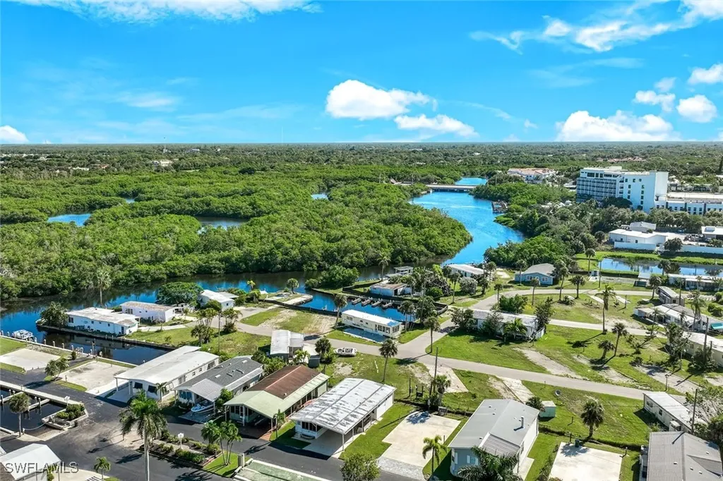 777 Walkerbilt Road Naples FL 34110