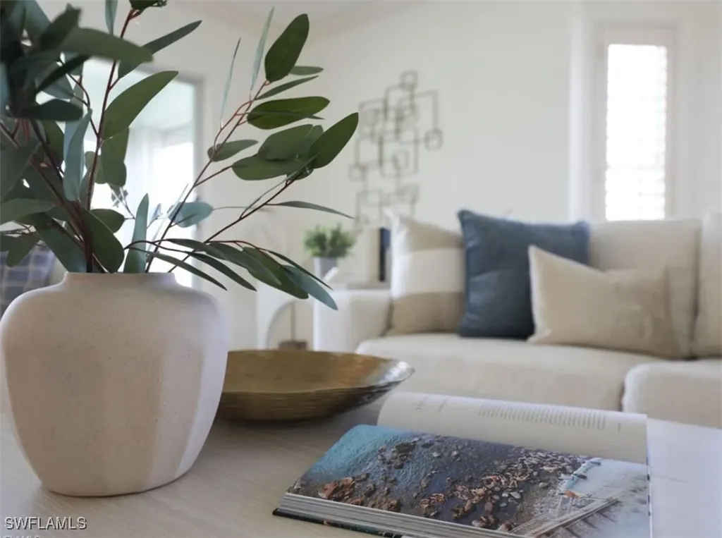 2601 Gulf Shore Boulevard N Naples FL 34103