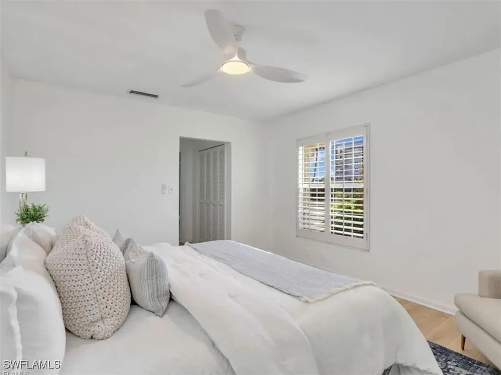 2601 Gulf Shore Boulevard N Naples FL 34103