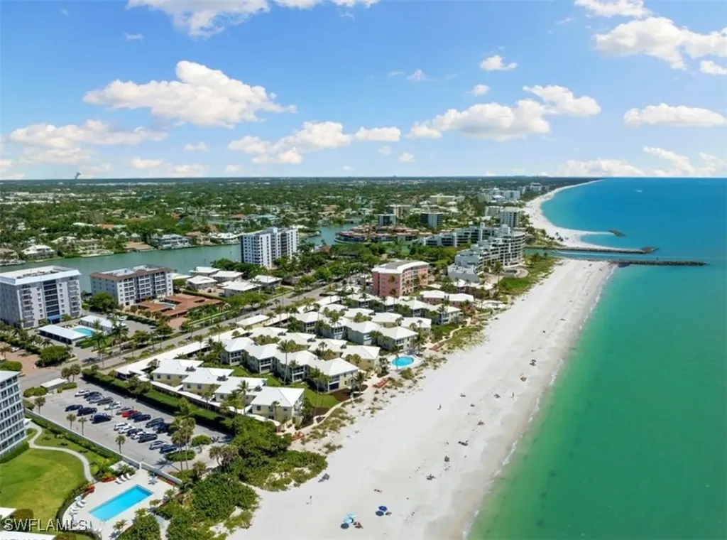 2601 Gulf Shore Boulevard N Naples FL 34103