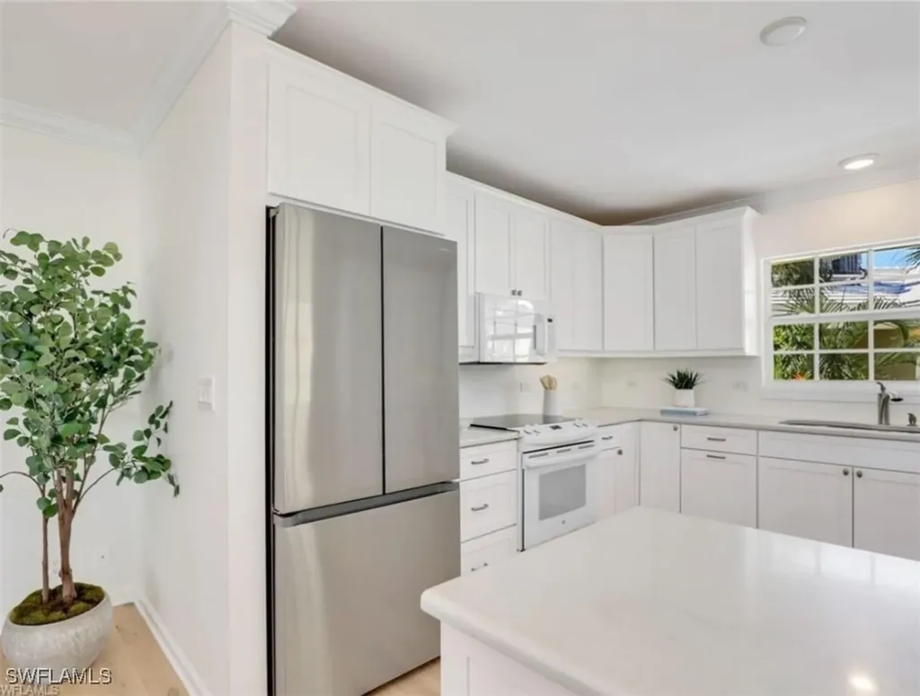 2601 Gulf Shore Boulevard N Naples FL 34103