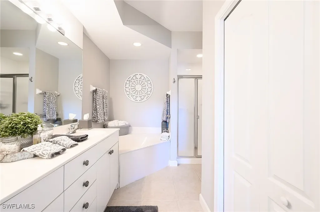 2371 Ravenna Boulevard Naples FL 34109