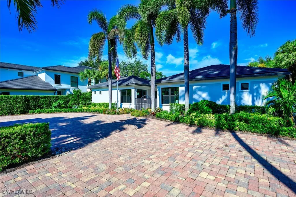 2371 Ravenna Boulevard Naples FL 34109