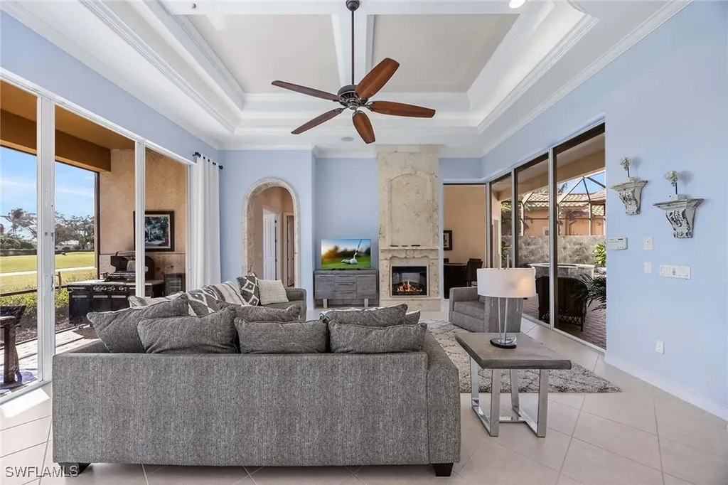 8894 Shenendoah Circle Naples FL 34113