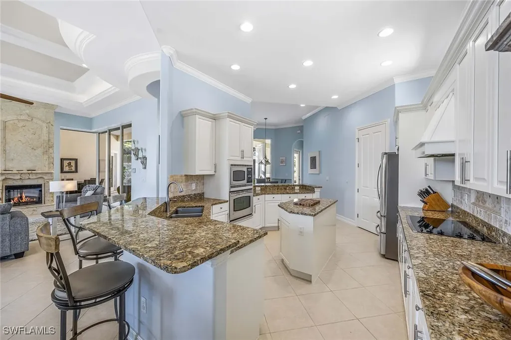 8894 Shenendoah Circle Naples FL 34113