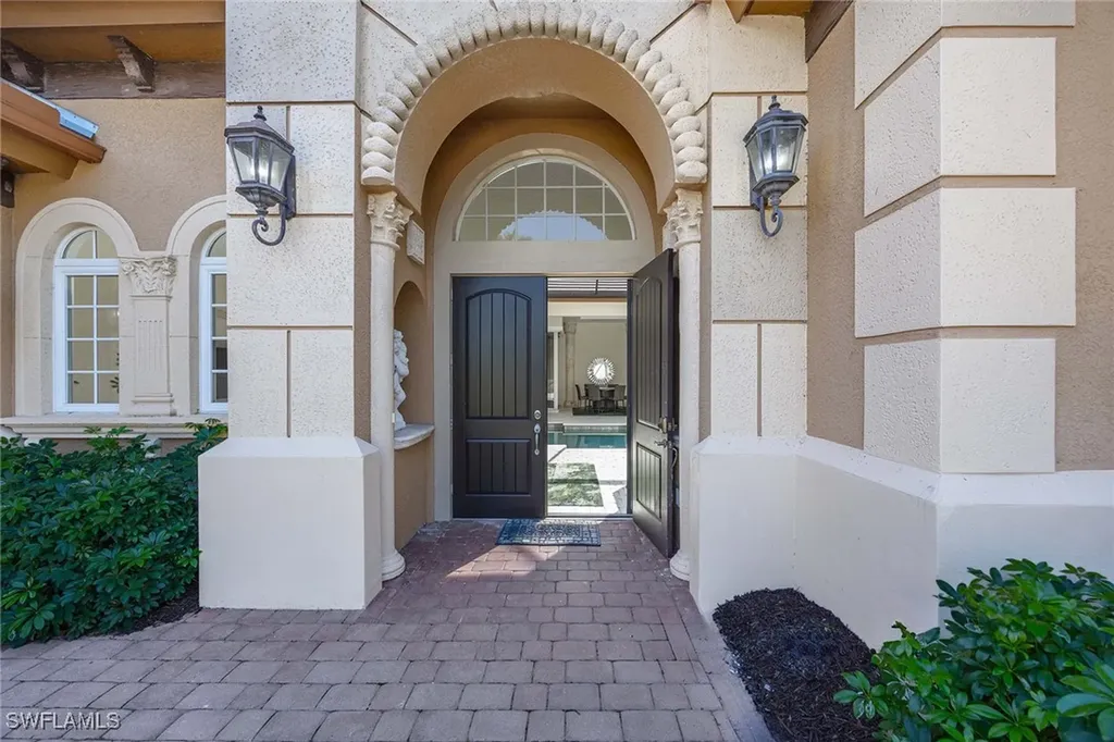 8894 Shenendoah Circle Naples FL 34113