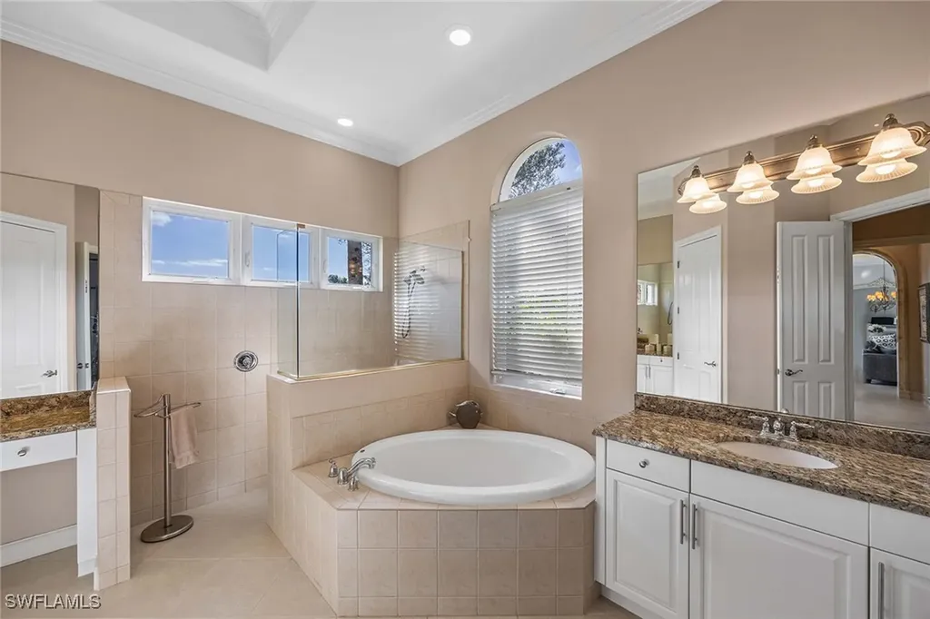 8894 Shenendoah Circle Naples FL 34113