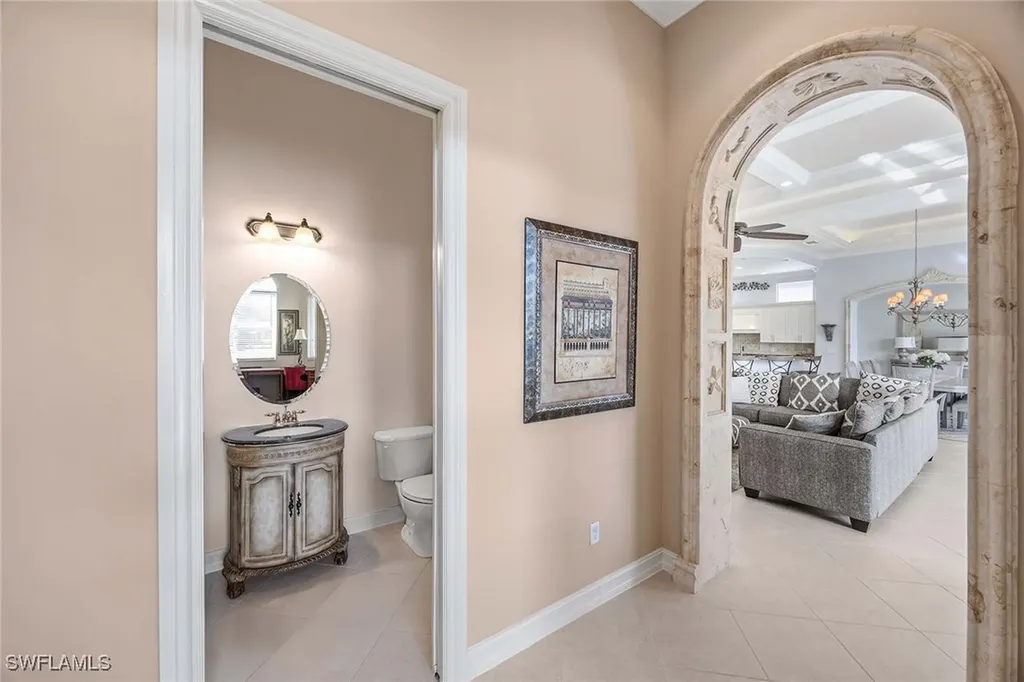 8894 Shenendoah Circle Naples FL 34113