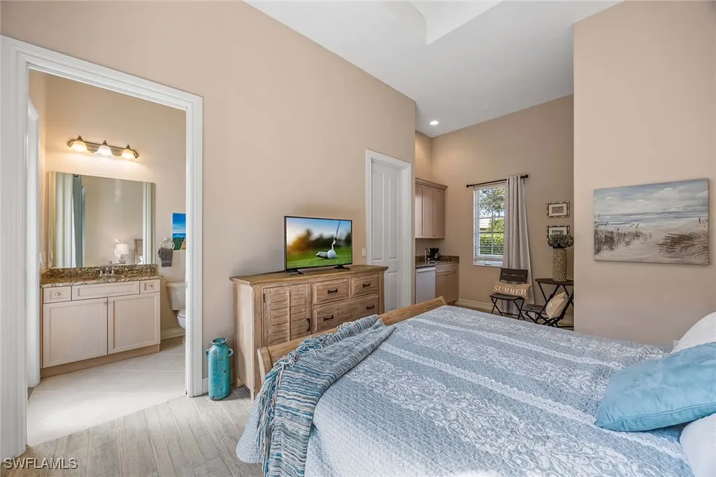 8894 Shenendoah Circle Naples FL 34113