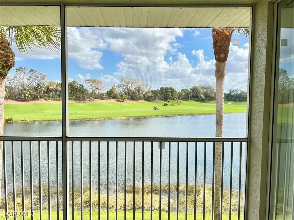 2290 Carrington Court Naples FL 34109