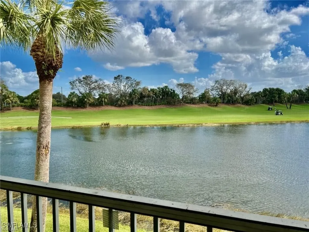 2290 Carrington Court Naples FL 34109