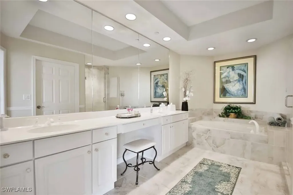4255 Gulf Shore Boulevard N Naples FL 34103