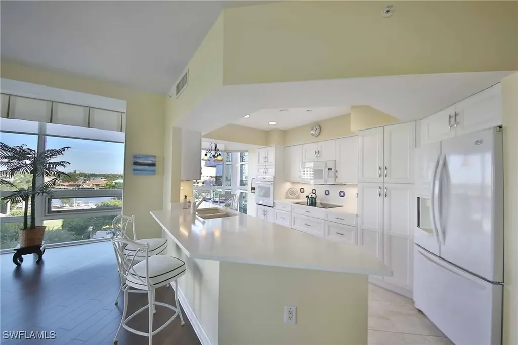 4255 Gulf Shore Boulevard N Naples FL 34103