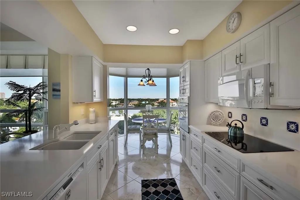 4255 Gulf Shore Boulevard N Naples FL 34103