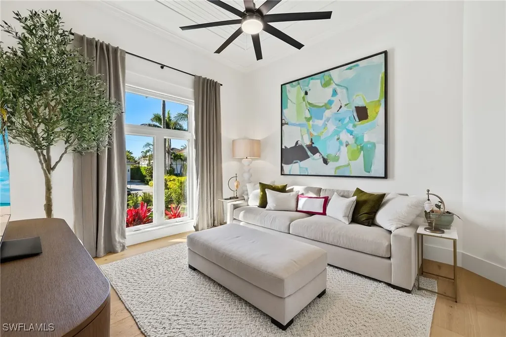 1955 Tarpon Road Naples FL 34102